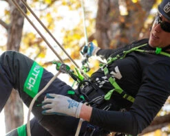 Notch Glide Rope Grab 17 Notch Glide Rope Grab -Mountaineering Gear Store 679b7f84641dfa188c83d8bb44ea5100c2096636e97517d99be2139719435737 12617