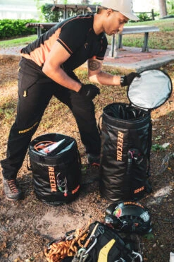 Reecoil Rope Bag 28L -Mountaineering Gear Store DSC0863 1